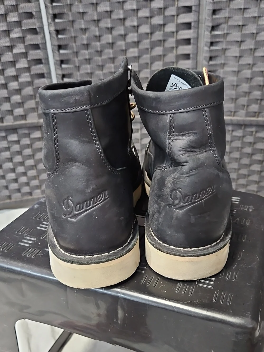 Size 11.5 Men's Black Leather Lace-up Bull Moc Toe 6